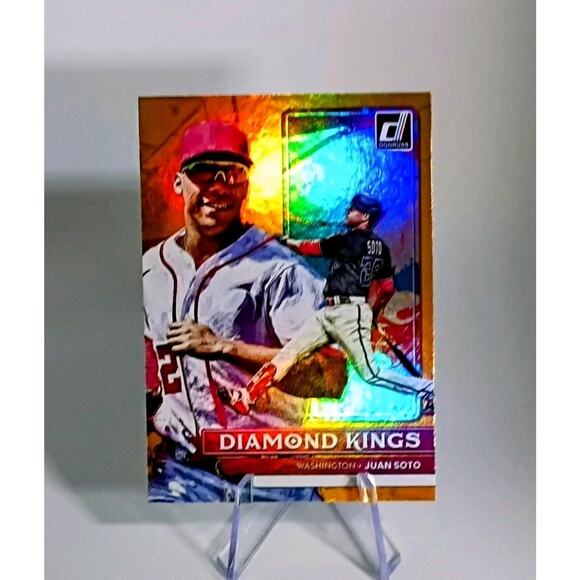 2022 Panini Donruss - Diamond Kings Juan Soto #20 Holo Orange REFRACTOR - Picture 2 of 5